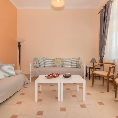 Apartment Luna *